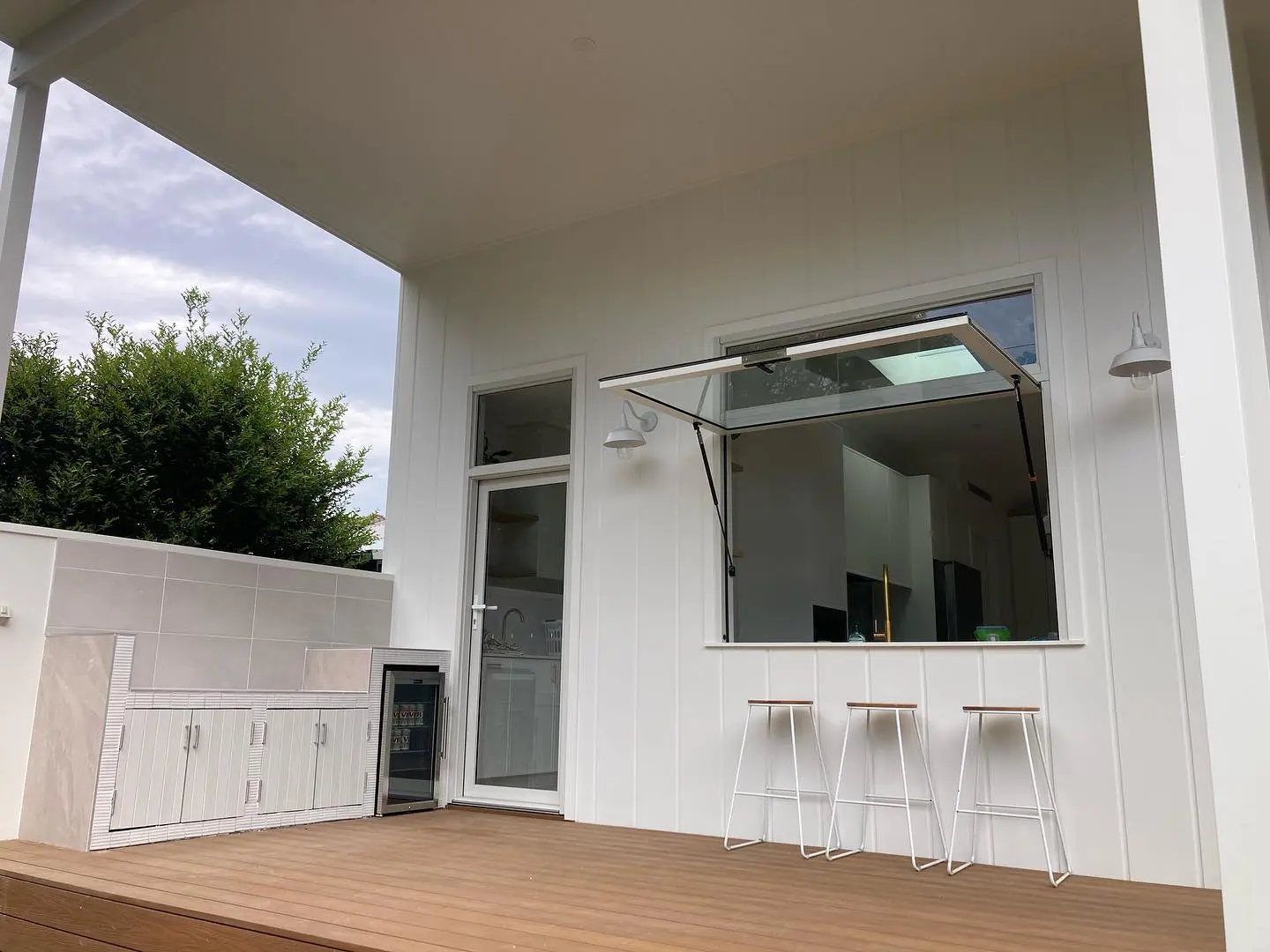 Outdoor living extension and landscaping